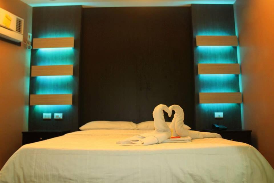 El Vistra Traveller'S Inn Calumpit ภายนอก รูปภาพ
